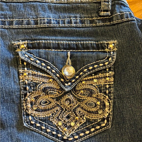Roz and Ali Sequins Petite Women Jeans - Picture 11 of 11
